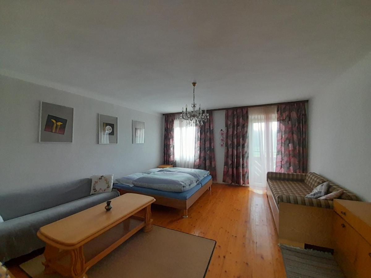 Finihaus Hotell Bad Zell Exteriör bild